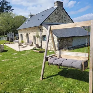 Hébergement de vacances Maison Bretonne à La Campagne, Proche Quimper ,ti Mein Glas, Landudal